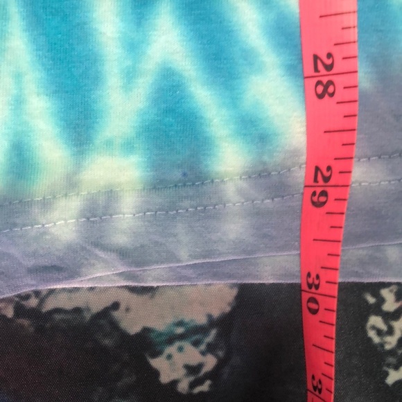 U.S. Vintage Blue and Black Spiral Tank Top - Picture 7 of 7